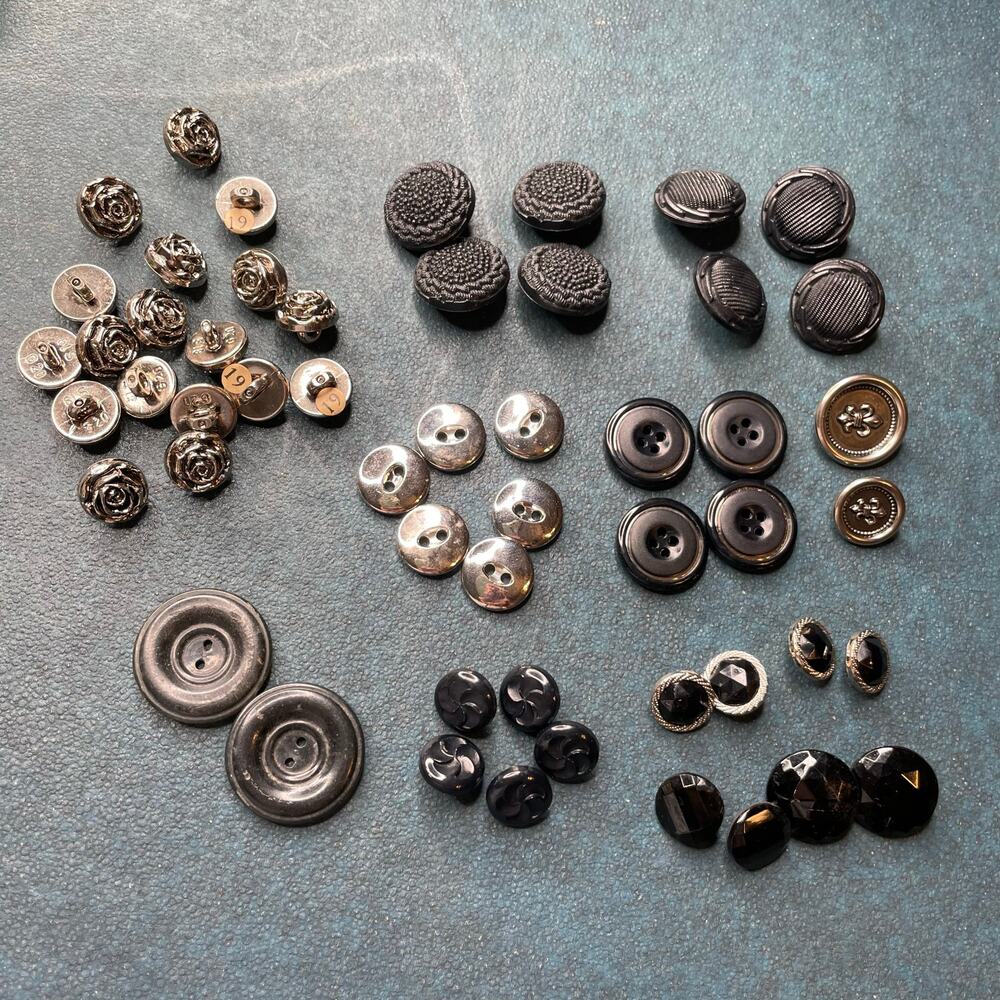 VTG Lot of Silver Tone and Black Buttons 80s Floral Retro Crafts